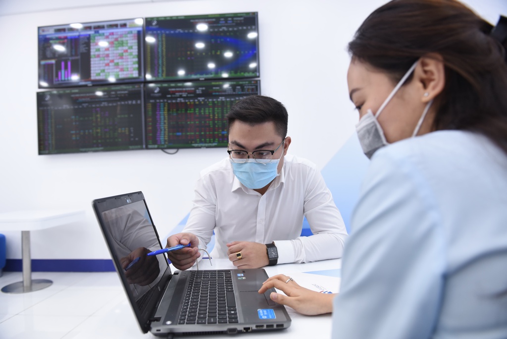 Mai Le nombre de nouveaux comptes-titres ouverts au Vietnam bat un record